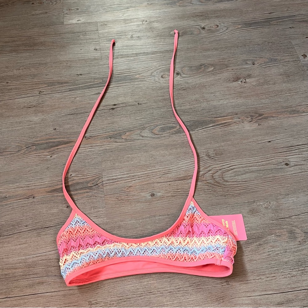 Strawberry Milk Mob Piper Crochet Bikini Top - Picture 3 of 8
